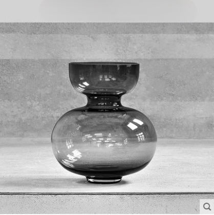 Gourd-shaped glass vase