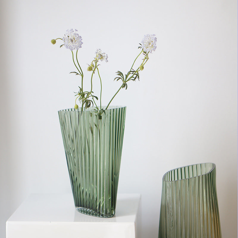 Modern simple vase