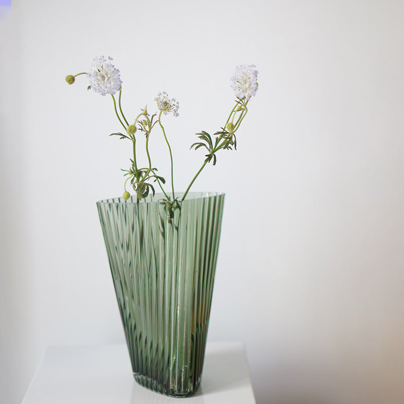 Modern simple vase