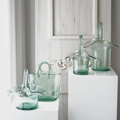 Hand bag vase