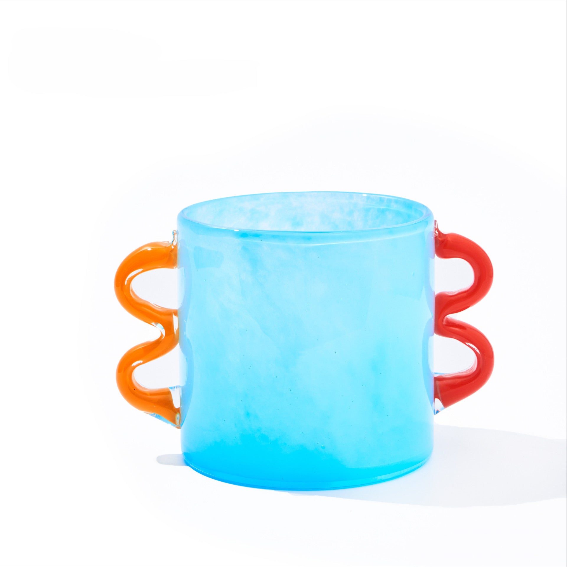 Straight vase