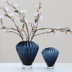 Luxury lantern vase