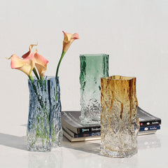 Transparent glass vase