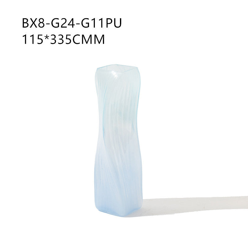 Wind straight vase