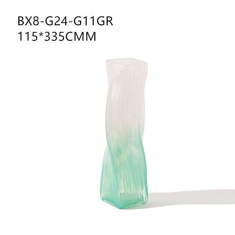 Wind straight vase