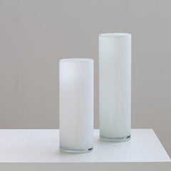Simple straight vase