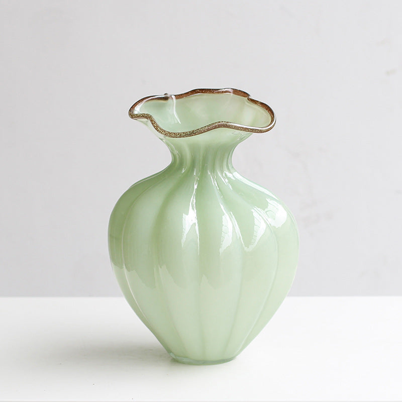 Wavy mouth vase