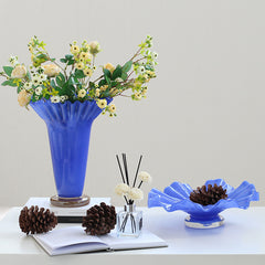 Lotus leaf vase
