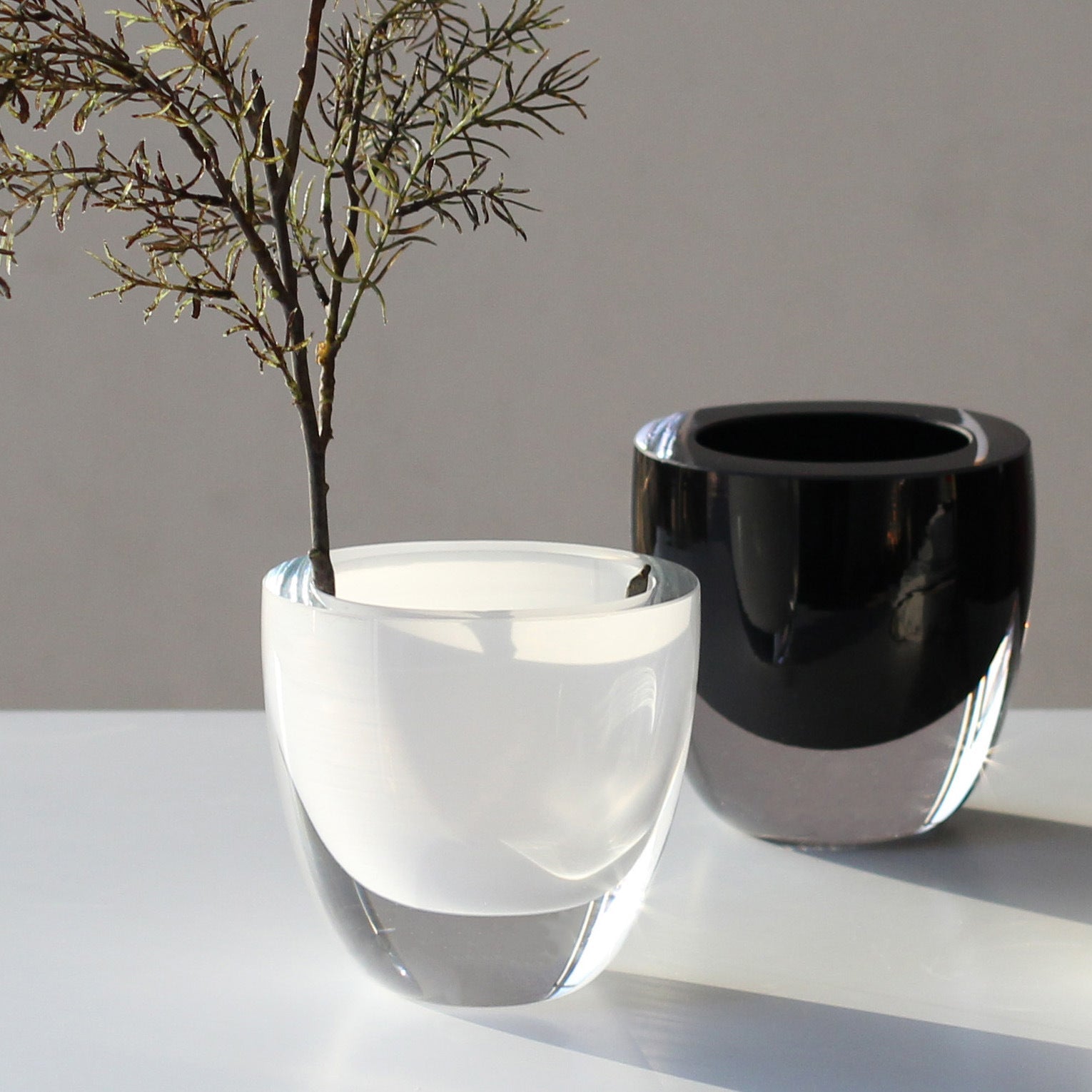 Thickened mini vase