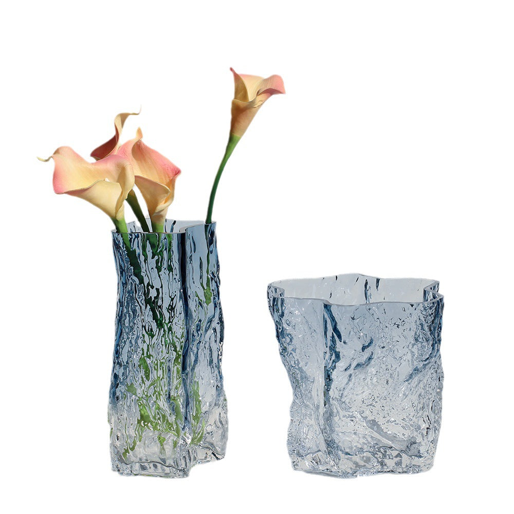 Transparent glass vase