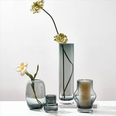 Thick-bottomed vase