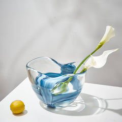 Phoenix tail vase