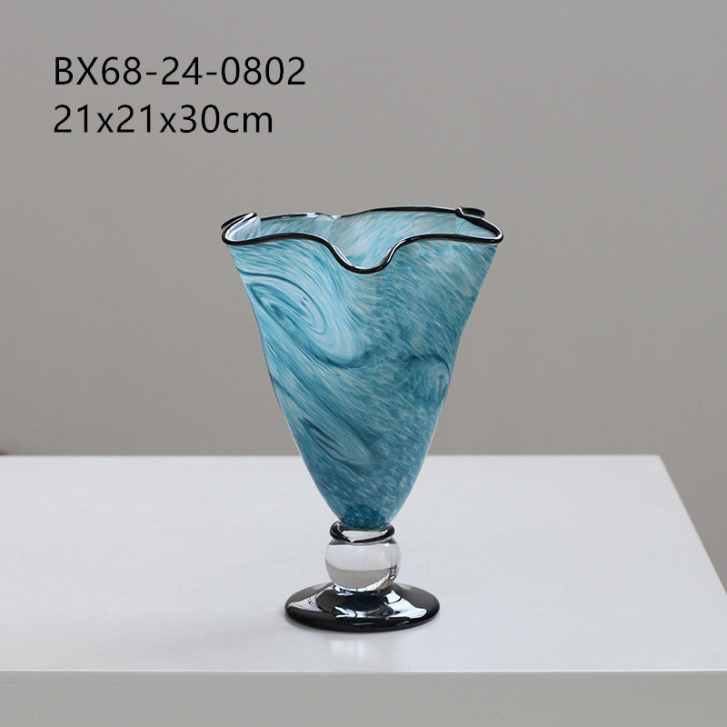High feet vase