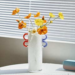 Straight vase
