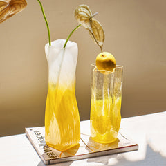 Wind straight vase