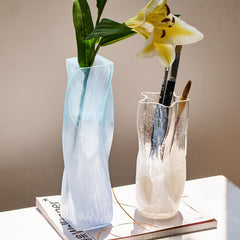 Wind straight vase
