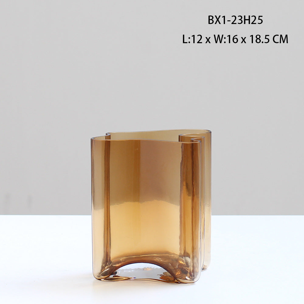Irregular cloud vase
