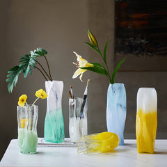 Wind straight vase