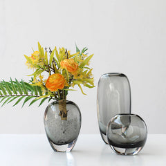 Thick-bottomed vase