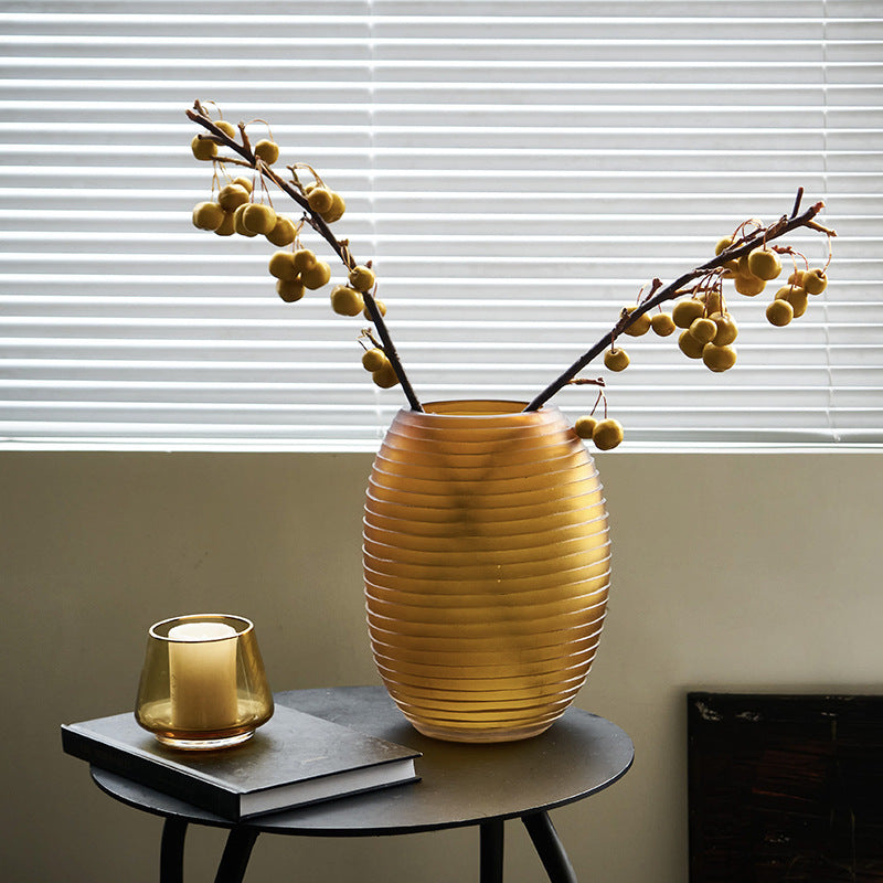 Hand-grinding vase