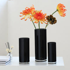 Black straight vase