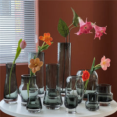 Thick-bottomed vase