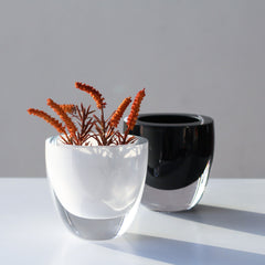 Thickened mini vase