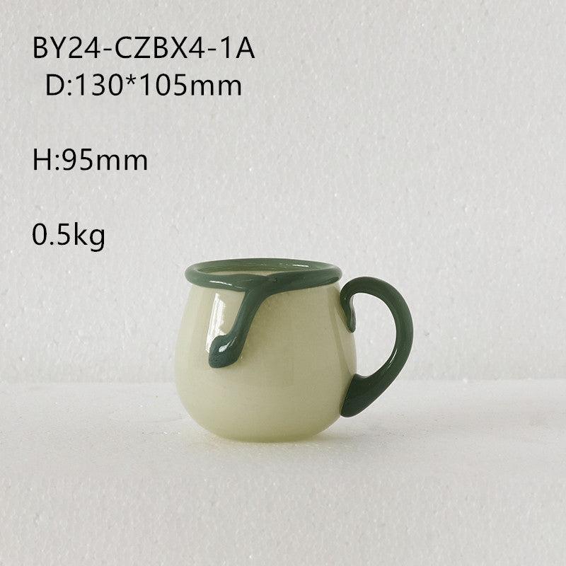 Two-color splicing vase